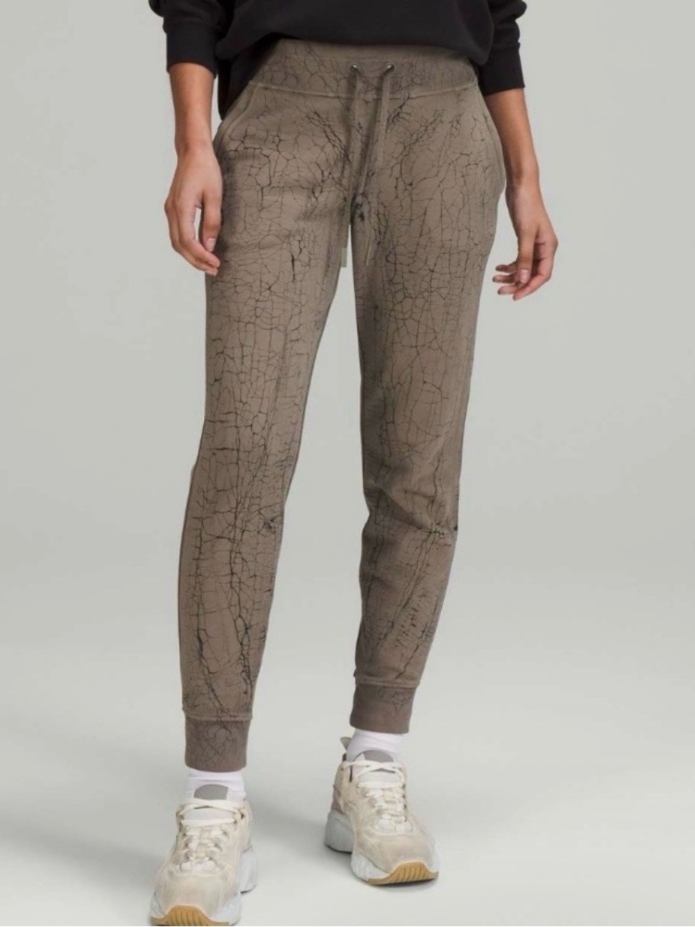 Lululemon Warm Down Jogger 7/8 Length Thread Dye Rover‎ Black Size 2